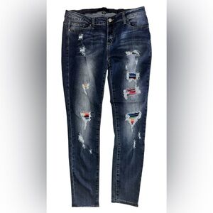 Judy Blue Womens Size 15/32 Skinny Fit Distressed Blue Mid Rise Denim Jeans